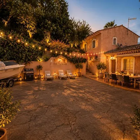 Blue Villa